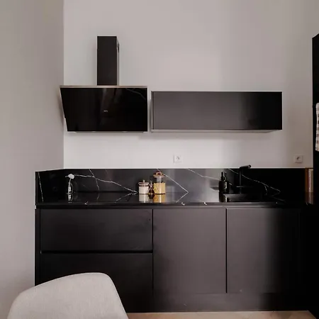 Apartment Luxury Steps Away From Station Rotterdam