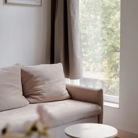 Luxury Steps Away From Station Rotterdam